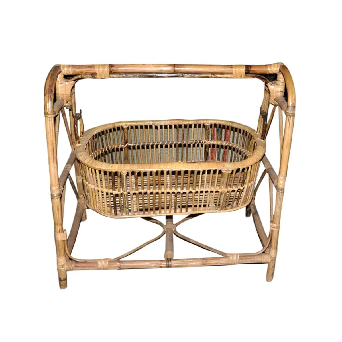 Baby Cradle Ultra Special Oval Shape SM-83